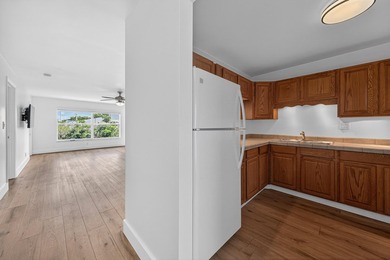 THIS IS IT! Completely upgraded and renovated 2 bedroom, 2 bath - photo 15