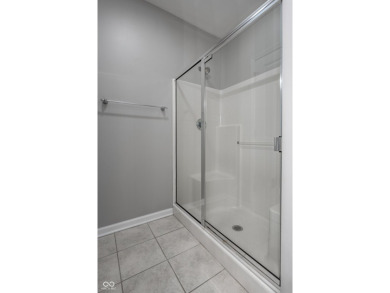 2 Bed/2 Bath/2 Parking Spots!!  **1 year of pre-paid HOA offered