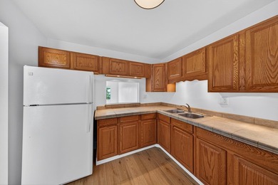 THIS IS IT! Completely upgraded and renovated 2 bedroom, 2 bath - photo 19