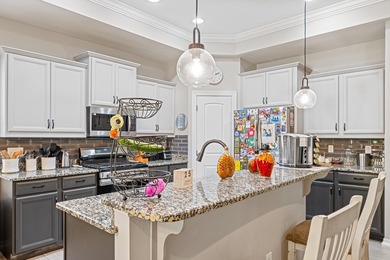Welcome to this stunning 4 bed, 3 bath pool home in the heart of - photo 10