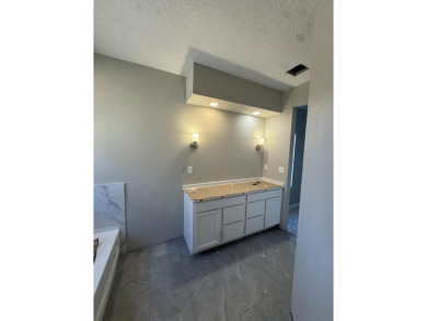 Say hello to modern comfort and everyday convenience in this