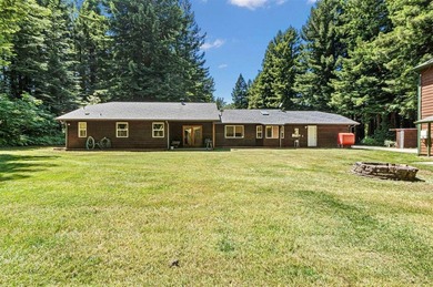 2,049 SQ FT HOME WITH A 3-STORY 3,242 SQ FT SHOP SPACE ON 1.46 - photo 4