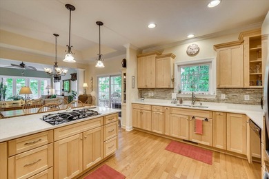 PRICE IMPROVEMENT | FRESH UPDATES | LAKE LIFESTYLE Savannah - photo 19
