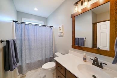 Incredible 3 bedroom ranch situated on a quiet cul-de-sac on the - photo 19
