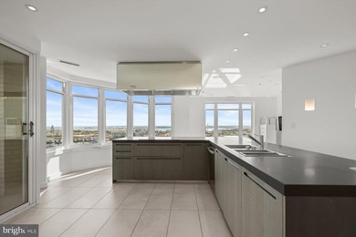Step inside this remarkable 5,437 square foot bespoke residence - photo 21