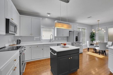 Stunning, 4BR/2BA move-in ready ranch in Roswell's highly - photo 22