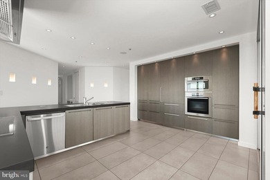 Step inside this remarkable 5,437 square foot bespoke residence - photo 23