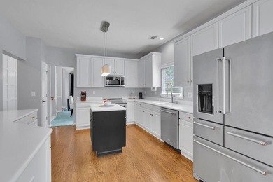 Stunning, 4BR/2BA move-in ready ranch in Roswell's highly - photo 24