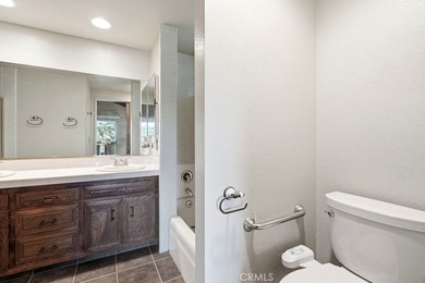 If you're looking for amazing lake views and room for the whole - photo 25