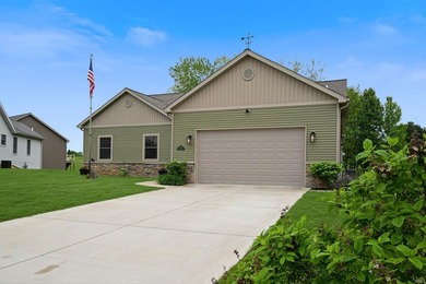 Incredible 3 bedroom ranch situated on a quiet cul-de-sac on the - photo 30