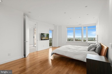 Step inside this remarkable 5,437 square foot bespoke residence - photo 32