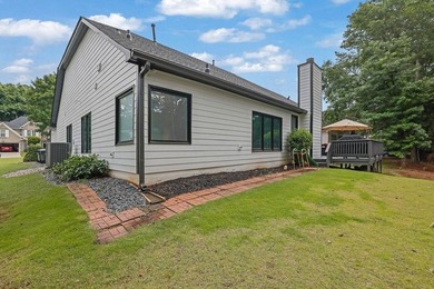 Stunning, 4BR/2BA move-in ready ranch in Roswell's highly - photo 36