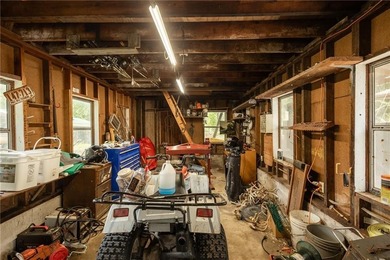 Welcome to this charming 3-bedroom, 2-bath home nestled near - photo 36