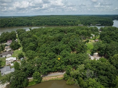 Welcome to this charming 3-bedroom, 2-bath home nestled near - photo 45