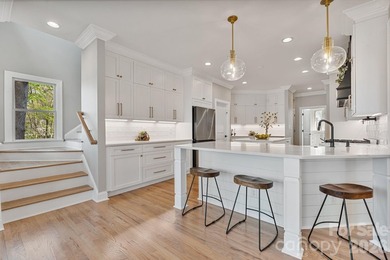 NO HOA!!! 5 Bedroom House (SEPTIC IS FOR 3: can accommodate 6 - photo 9