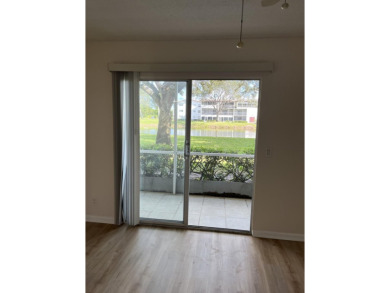 Lake Condo For Sale in Boca Raton, Florida