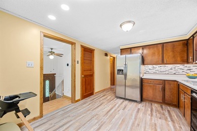 Welcome to 164 East Hill Road in Brookfield, where country - photo 3