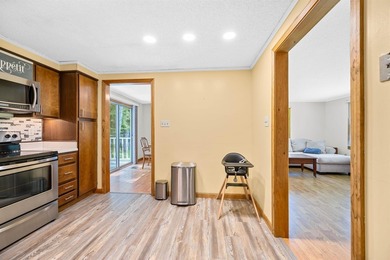 Welcome to 164 East Hill Road in Brookfield, where country - photo 4