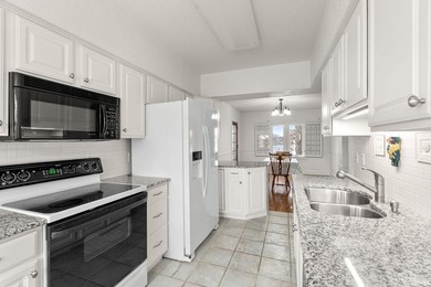 Beautiful Island Park Home on Hamilton Lake features 80ft of - photo 14