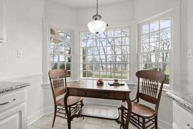 Beautiful Island Park Home on Hamilton Lake features 80ft of - photo 15