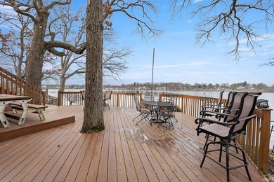 Beautiful Island Park Home on Hamilton Lake features 80ft of - photo 32