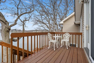 Beautiful Island Park Home on Hamilton Lake features 80ft of - photo 34