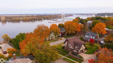 Perched on a corner lot with sweeping views of the Mississippi - photo 37