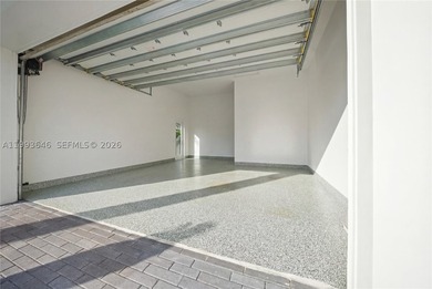Experience elevated waterfront living in the prestigious Coral - photo 6