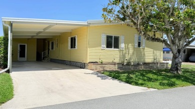 Lake Home For Sale in Nokomis, Florida