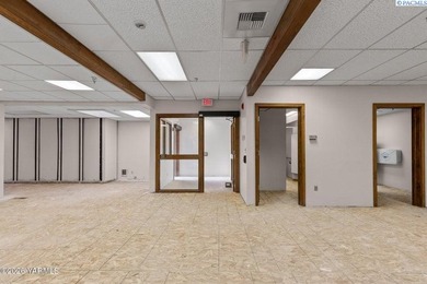 MLS# 293648 Opportunity for a growing professional firm / - photo 6