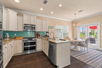 PRICE REDUCED $20,000! Attractive, comfortable Florida Cottage S - photo 12