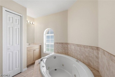 Welcome to this move-in ready home in highly sought-after SW - photo 26