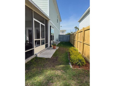 PRICE REDUCED $20,000! Attractive, comfortable Florida Cottage S - photo 33