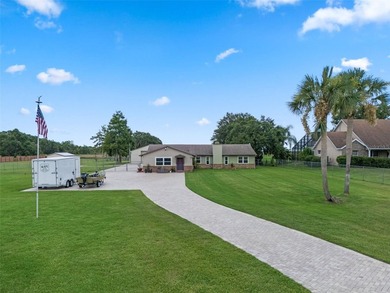 This private 1.16-acre lakefront estate ( Adjoining 1.16 acre - photo 3