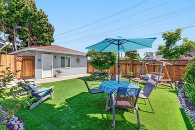 Two turn-key homes on one large lot with extra building area and - photo 11