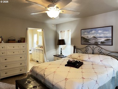 Experience the beauty of lakefront living with this exceptional - photo 11