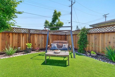 Two turn-key homes on one large lot with extra building area and - photo 12