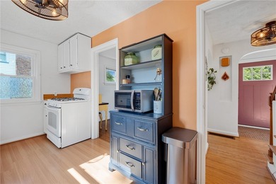 Welcome to 94 Meadow Drive in the heart of Brighton! This - photo 14