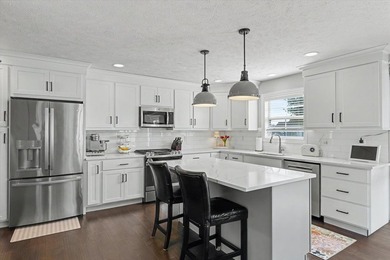 Meticulously maintained by its original owner, this stunning - photo 18