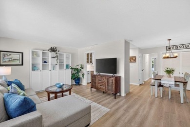 Two turn-key homes on one large lot with extra building area and - photo 19