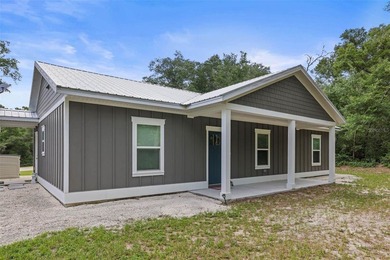 Welcome to your private slice of country paradise in Webster - photo 2