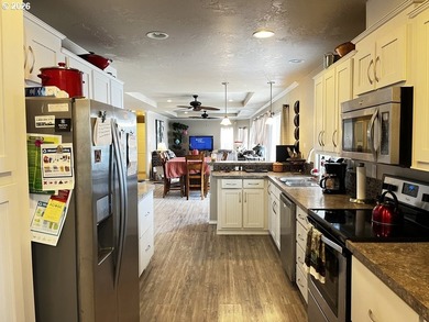 Experience the beauty of lakefront living with this exceptional - photo 22