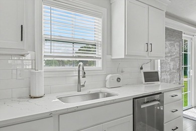Meticulously maintained by its original owner, this stunning - photo 23