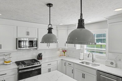 Meticulously maintained by its original owner, this stunning - photo 26