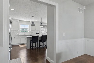 Meticulously maintained by its original owner, this stunning - photo 28