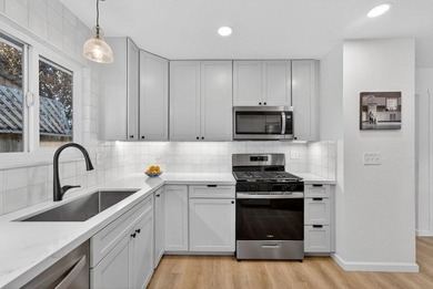 Two turn-key homes on one large lot with extra building area and - photo 29