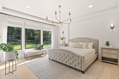 This striking beauty is a perfect example of combining luxury - photo 30