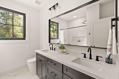 This striking beauty is a perfect example of combining luxury - photo 45
