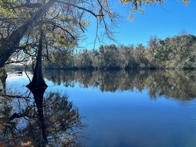 Suwannee River - Gilchrest County Lot For Sale in Bell Florida