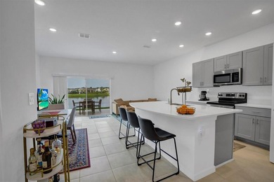 Welcome to this beautifully maintained, move-in ready townhome - photo 11